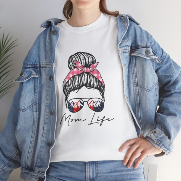 Mom Life Unisex Tee - Image 4